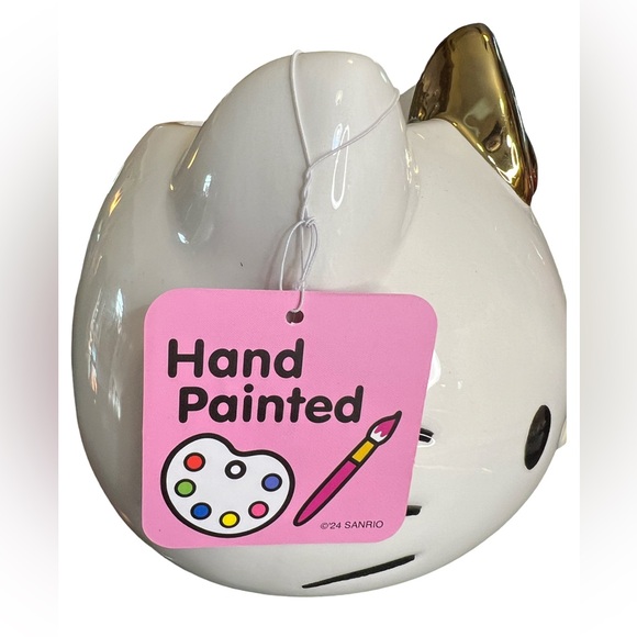 Hello Kitty Clearance Price is firm! Silk Floral Centerpiece Ceramic Planter - Picture 8 of 12